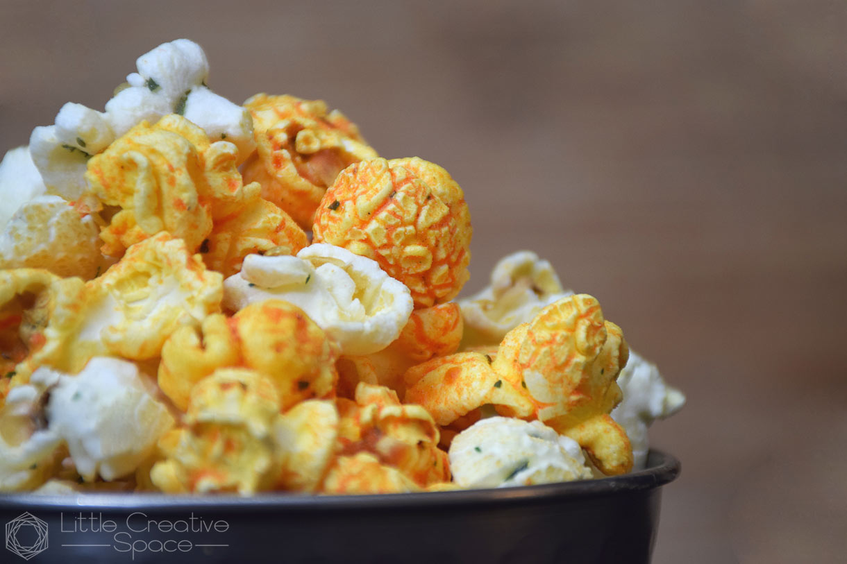 Gourmet Buffalo and Garlic Parmesan Popcorn - 365 Project