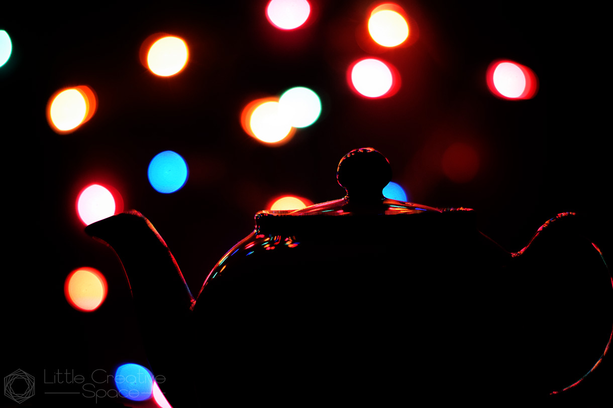Teapot Outline Christmas Lights - 365 Project